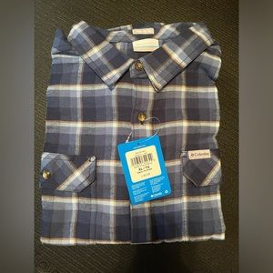 NWT Columbia long sleeve button up